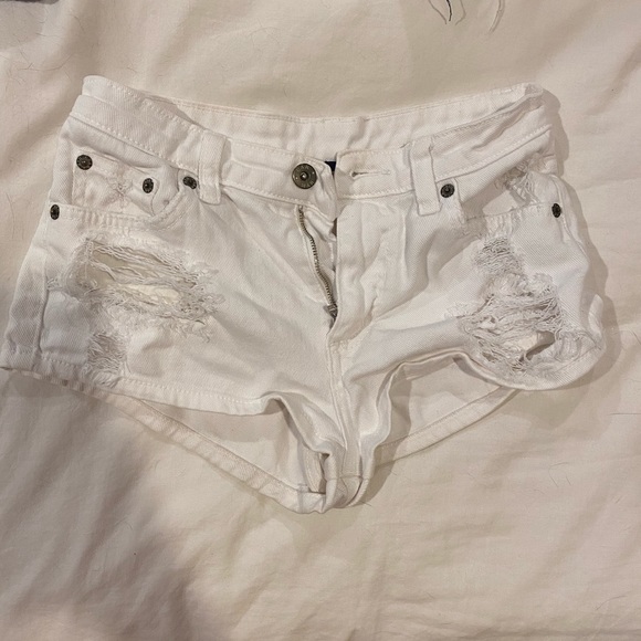 carmar white shorts - Picture 1 of 2